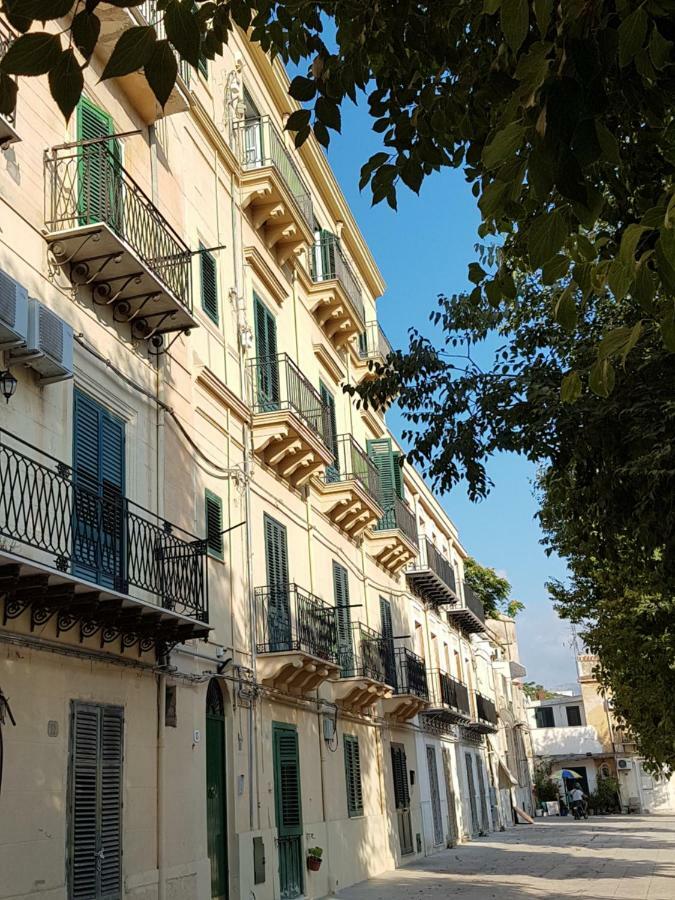 Casa Vacanze Villa D'Orleans 巴勒莫 外观 照片