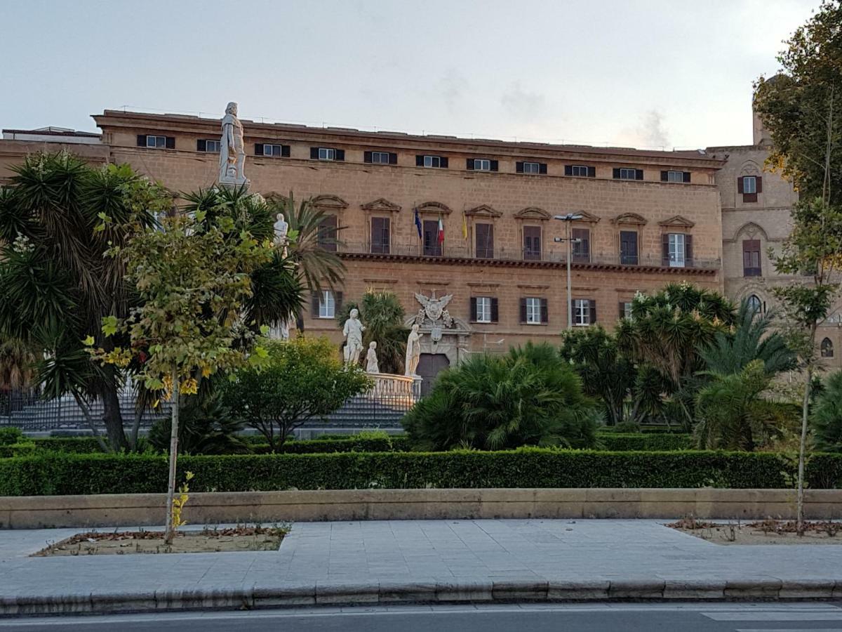 Casa Vacanze Villa D'Orleans 巴勒莫 外观 照片